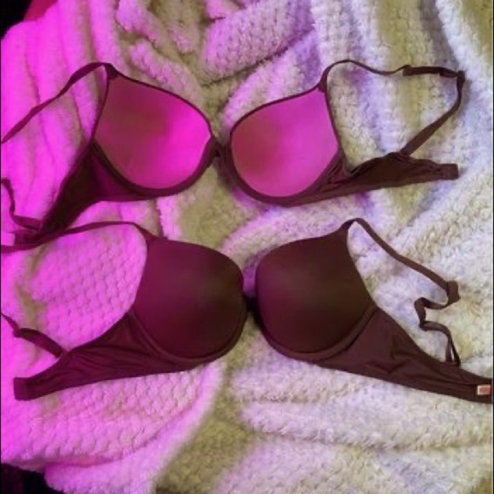 2 PINK push-up bras NEVER WORN